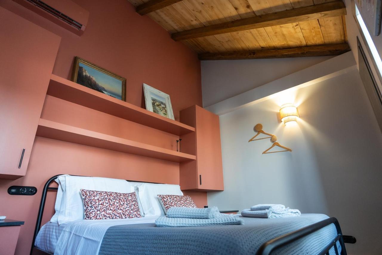 Villa Hermes In Anafiotika Athens ! 외부 사진